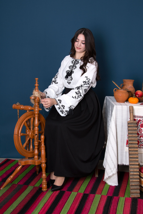 5582 Вишиванка