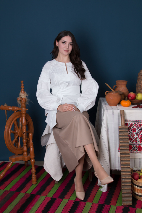 5596 Вишиванка