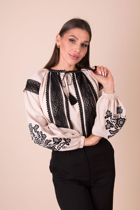 5598 Вишиванка