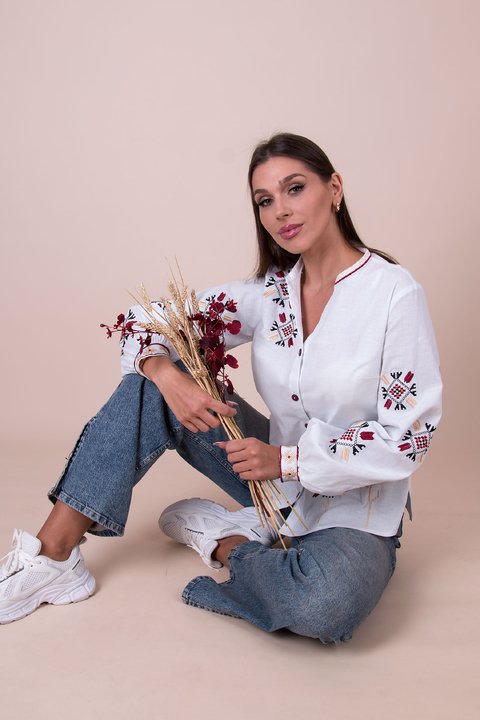 5618 Вишиванка