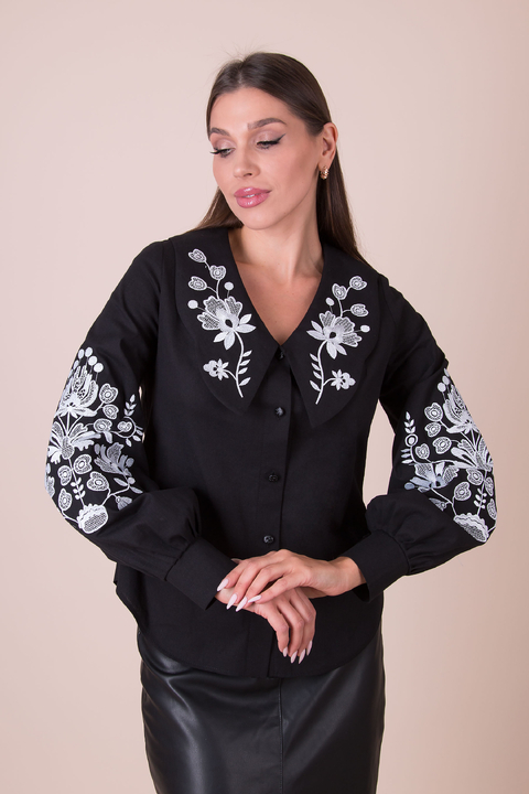 5622 Вишиванка