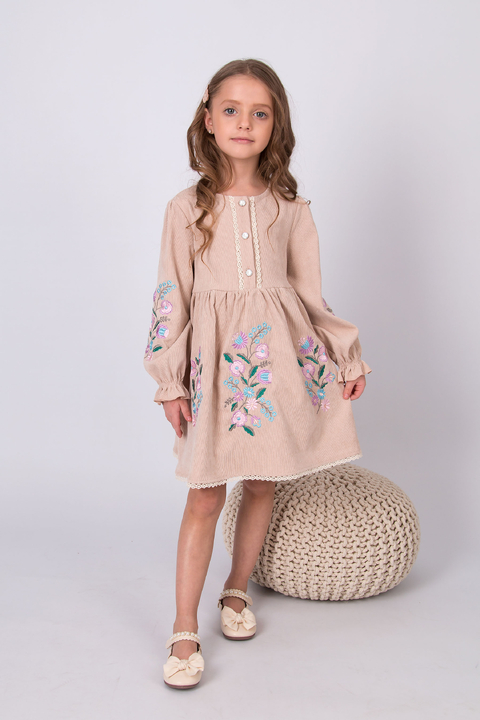 5762 Сукня-вишиванка