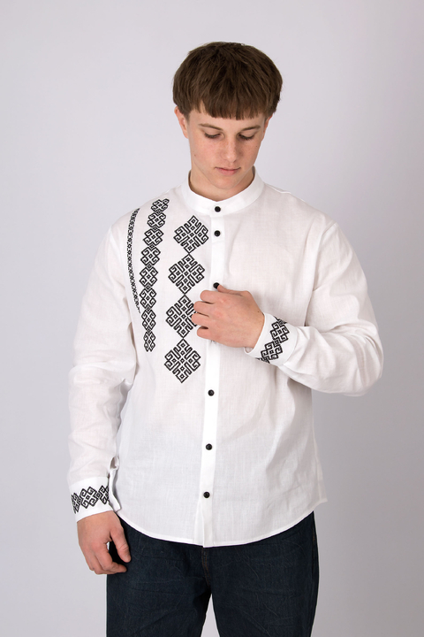 5592 Вишиванка