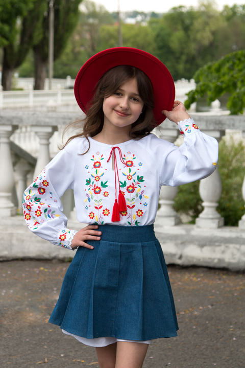 5805 Вишиванка